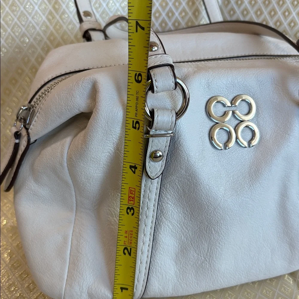 Coach White Leather Satchel purse bag 9”x 6”4 1/2” - Picture 11 of 11